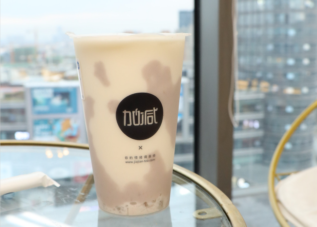 龙8头号玩家茶饮：奶茶加盟有哪些优势值得信赖