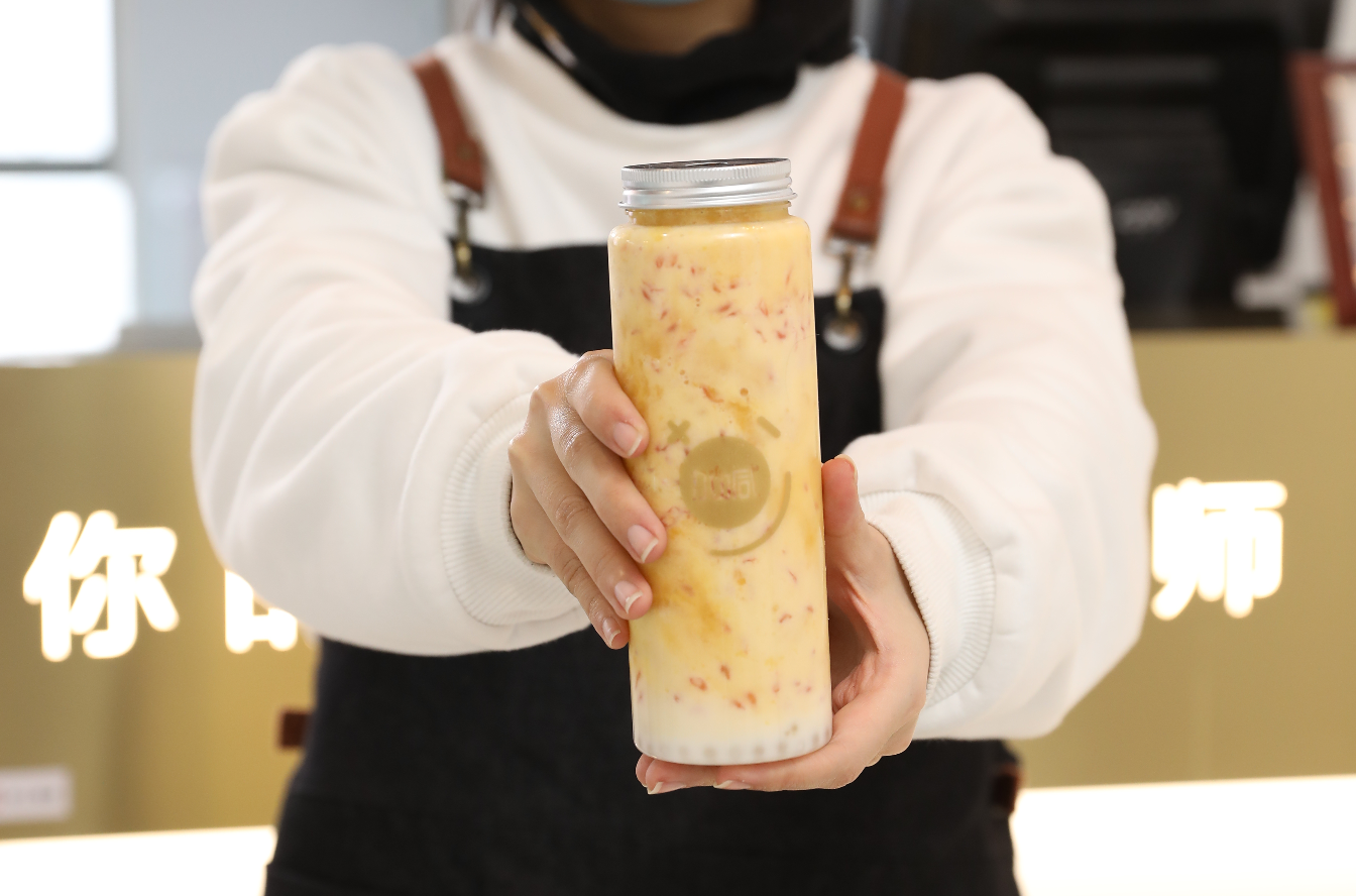 龙8头号玩家茶饮：维护顾客关系是经营一家奶茶店的重要条件