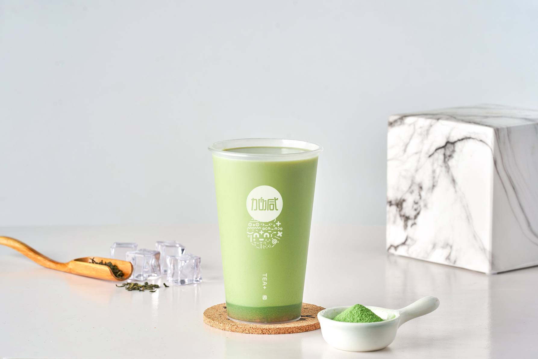 龙8头号玩家茶饮：新手开奶茶店，有哪些成功的经验可